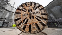 Tunnel boring machine